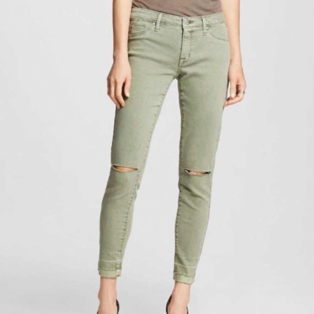 Mossimo Mid-Rise Jegging in Olive